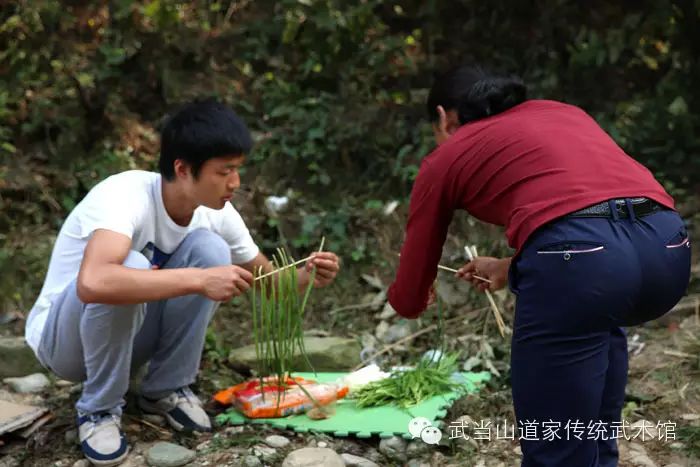 秋色怡人,一起烧烤去!