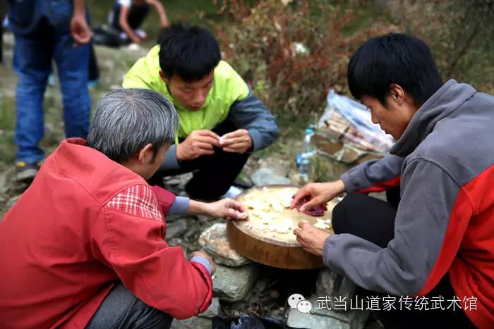 秋色怡人,一起烧烤去!