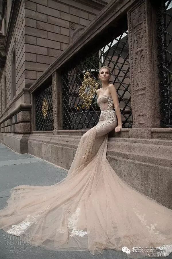 这才叫婚纱~美得我眼睛都没眨一下，大爱！