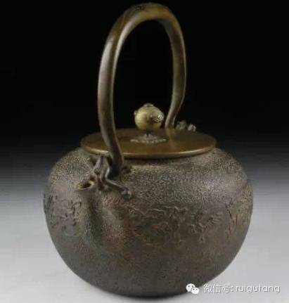日本铁壶系列介绍——龟文堂（1）