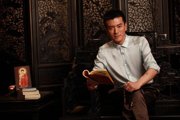 中国巨力集团执行总裁杨子将携价值亿元天珠亮相唐山冀东古玩城