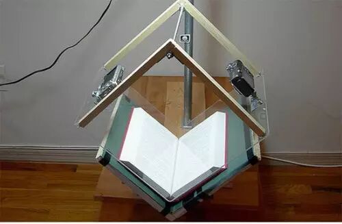 拉里·佩奇：创新必须强迫自己着眼于未来