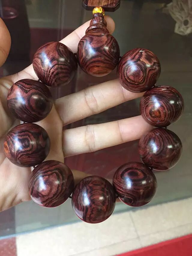 海南黄花梨中的皇家帝王紫