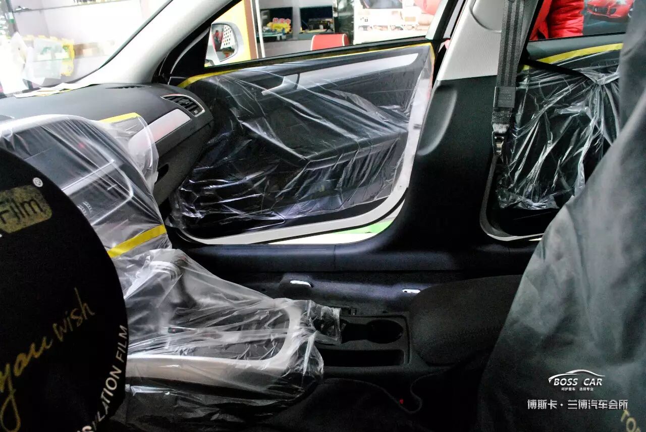 博斯卡案例分享:奧迪A4貼歐帕斯太陽膜