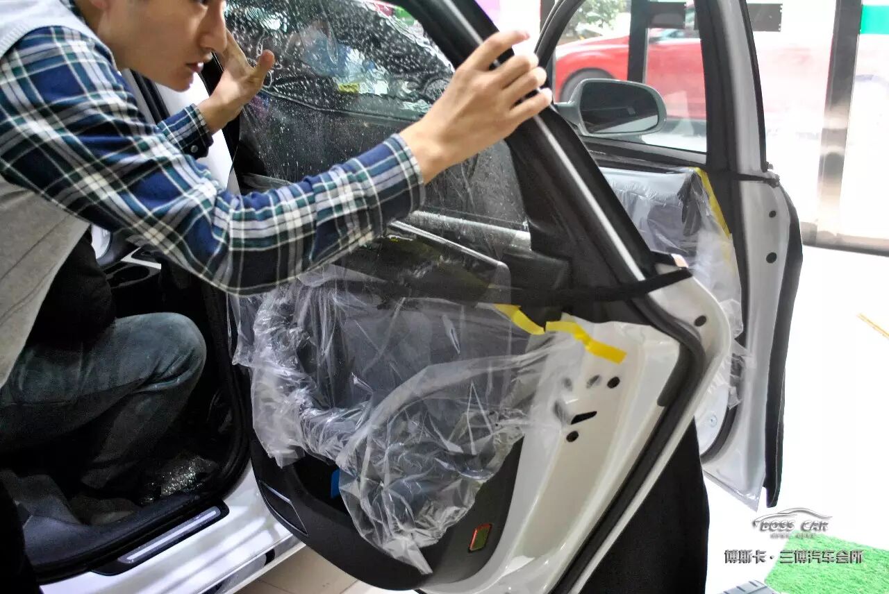 博斯卡案例分享:奧迪A4貼歐帕斯太陽膜