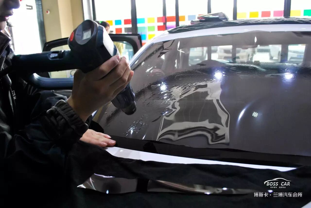 博斯卡案例分享:奧迪A4貼歐帕斯太陽膜