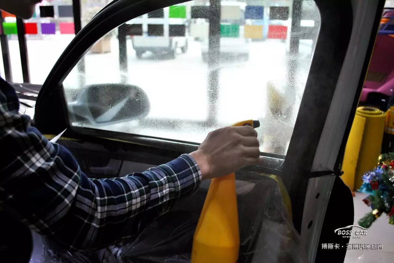 博斯卡案例分享:奧迪A4貼歐帕斯太陽膜