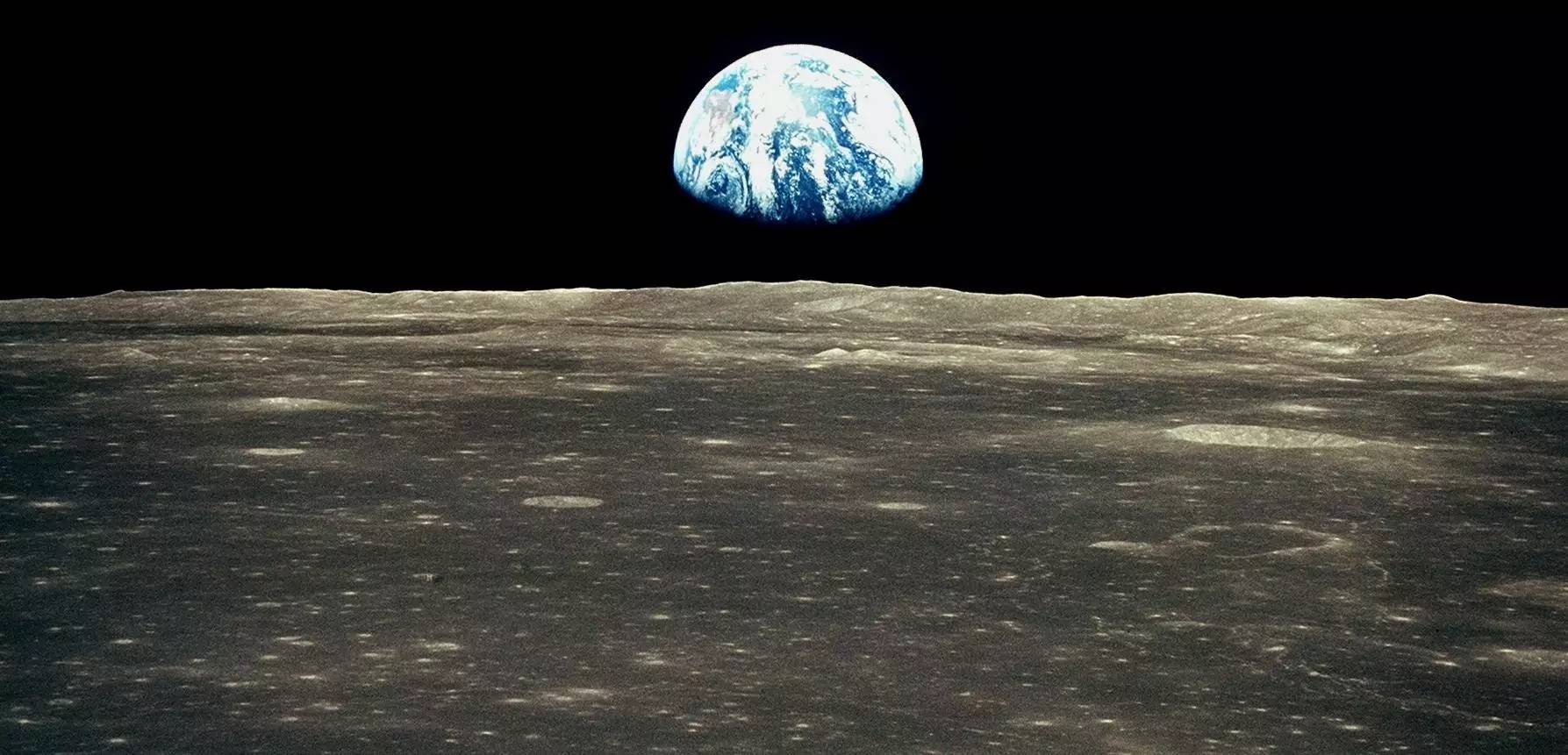 从月球看地球旋转视频_1920X1080_高清视频素材下载(编号:4713874)_影视包装_光厂(VJ师网) www.vjshi.com