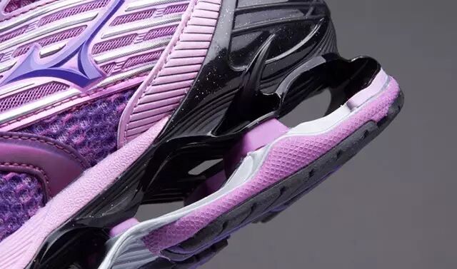 MizunoMen'sWaveProphecy5RunningShoe