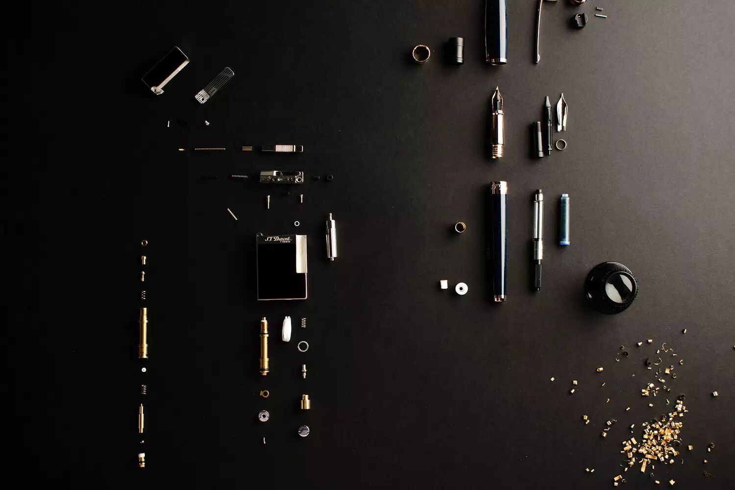 S.T.Dupont法国都彭打火机朗声系列Ligne2镀金钻石菱角打火机16284