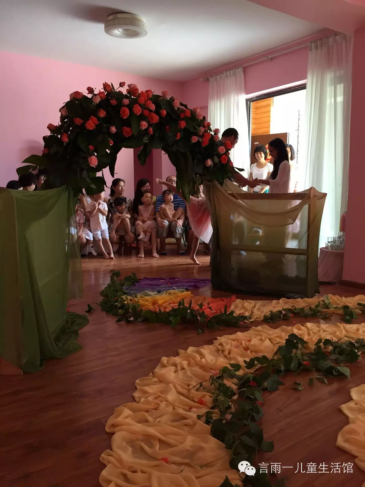 言雨一华德福幼儿园开学仪式--玫瑰典礼