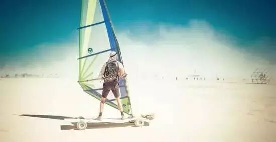 美国火人节帆板车