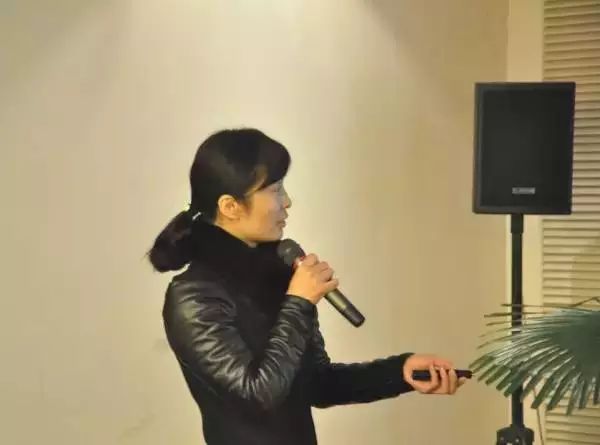 楊琴.JPG
