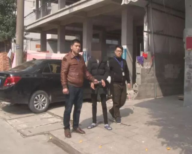 龙港警方成功摧毁一个涉恶团伙 抓获涉案人员8名