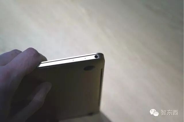 智东西独家：苹果Apple Watch、Macbook真机图赏