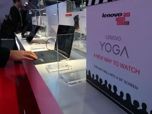 联想跨界旗舰手机VIBE Shot等明星产品集体亮相2015 MWC