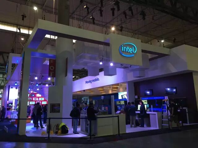 智东西现场直击：MWC2015大牌展位PK