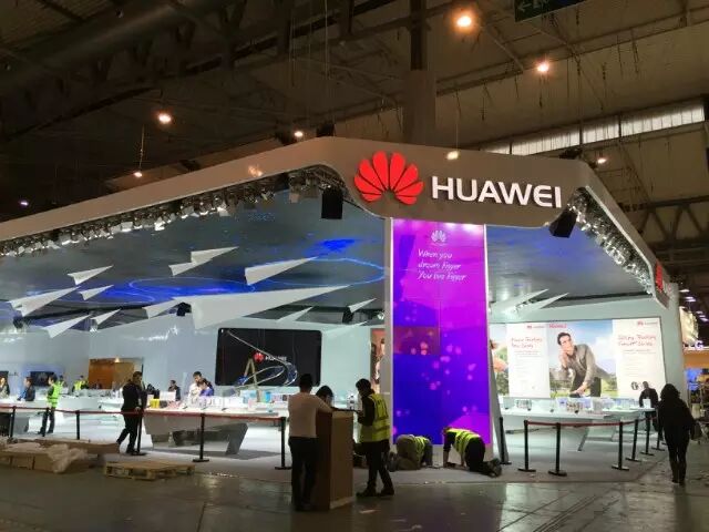 智东西现场直击：MWC2015大牌展位PK