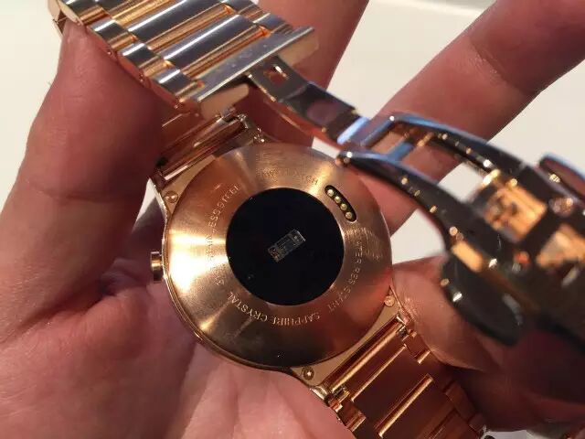 华为MWC发三款穿戴产品 手表年中上