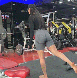 【美女】越南健身女神性感美背+蜜桃臀，杀伤力十足！一个下蹲就让网友们认输 - 25
