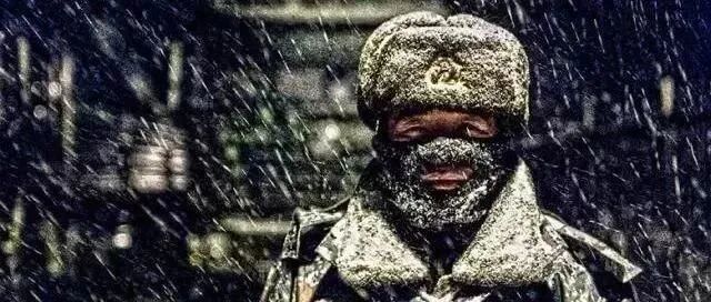 今晚的朋友圈，请留给中国军人