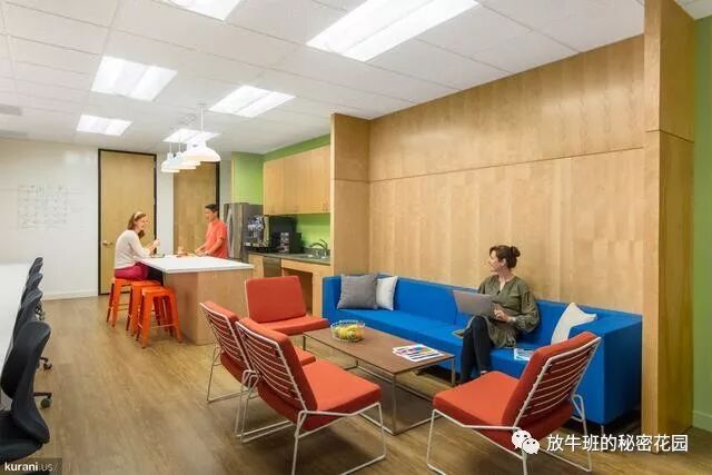 《可汗学院为孩子们建了所终极学校——工作即玩儿》