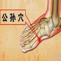 脚上有个“皇帝”穴，没事按一按~