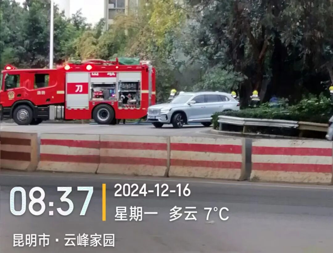 服务涵盖昆明无人机培训、昆明保安服务、昆明物业服务、昆明宠物医疗美容、昆明职业技能培训服务、昆明广告策划、昆明安防监控。