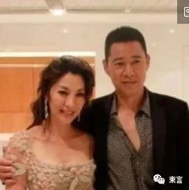 一言难尽:63岁张丰毅娇妻曝光,颜值高身材好,难怪“分手”