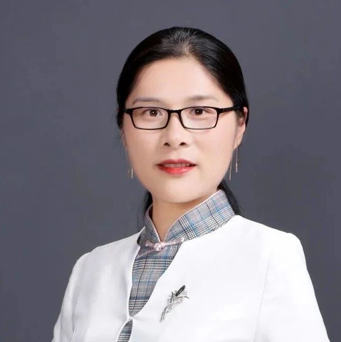 【桥月专栏】立足文本，搭好跳板 ——评张娟老师课例《刘姥姥进大观园》