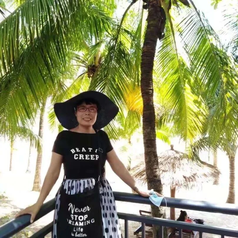 【湿地课堂】黄卿：从多变的人称入手写作思维——《一滴水流过丽江》写作型文本课