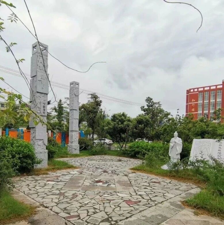 第2473季【湿地淮语】同样的主题，不同的表现——八下《唐诗三首》课堂实录