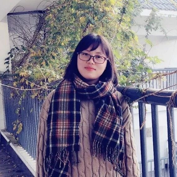 【佳梅小语】桥下寒冷的风，吹不散一家人温暖的爱