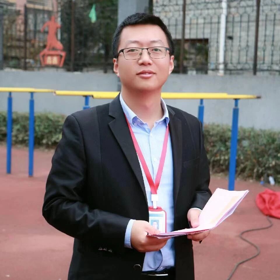 【湿地课堂】施忠海：仿其形，传其神——以《灯如红豆》为范文的仿写教学