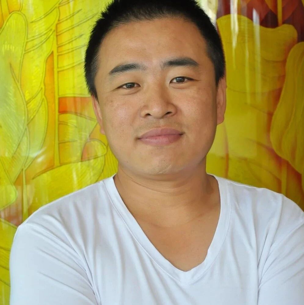 【李刚专栏】小生活（141）玄乎玄乎，拖布长了蘑菇