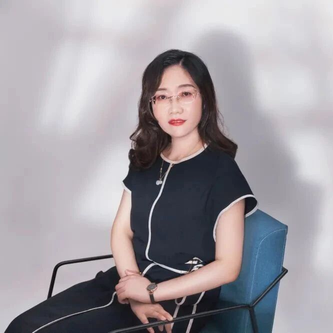 第2884季【艳平专栏】探寻古诗文群文深处的曼妙——读司艳平老师《古诗文同质同人群文教学13例》