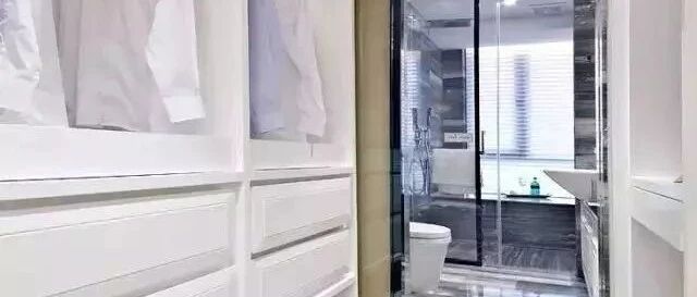 小户型空间太小又想做衣帽间怎么办？那就将主卧这些空间用起来！