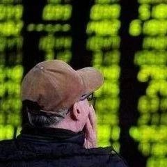发生了什么！抱团股集体大跌：茅台暴跌1300亿，老窖"跌停"，"女人的茅台"狂跌12%，超级周期也崩了！