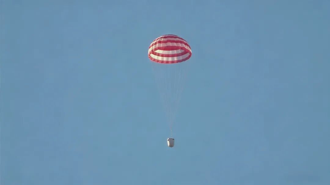 我国首次太空金属3D打印！微重力激光增材制造返回式科学实验载荷开舱交付