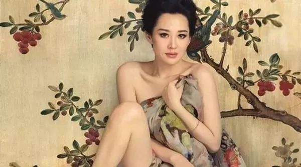 情迷女星许晴,中国建行行长在“风雅”中堕落