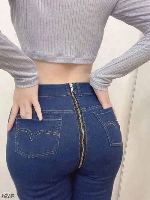 ​搞这是什么神仙设计，上厕所方便多了！