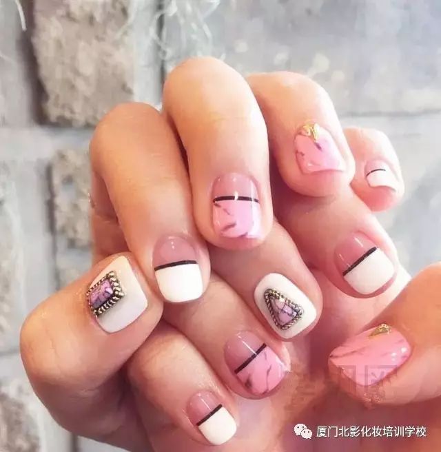 北影化妝培訓(xùn)學(xué)校，美甲課開班在即