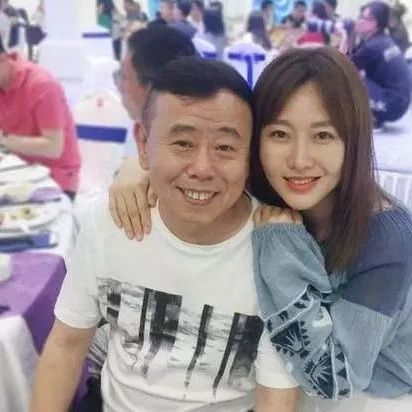 潘长江女儿潘阳被曝车祸身亡,潘长江节目哭诉:你们没做过父亲吗