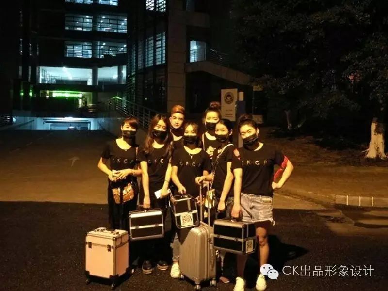 華南理工大學“愛上女主播”播音主持大賽