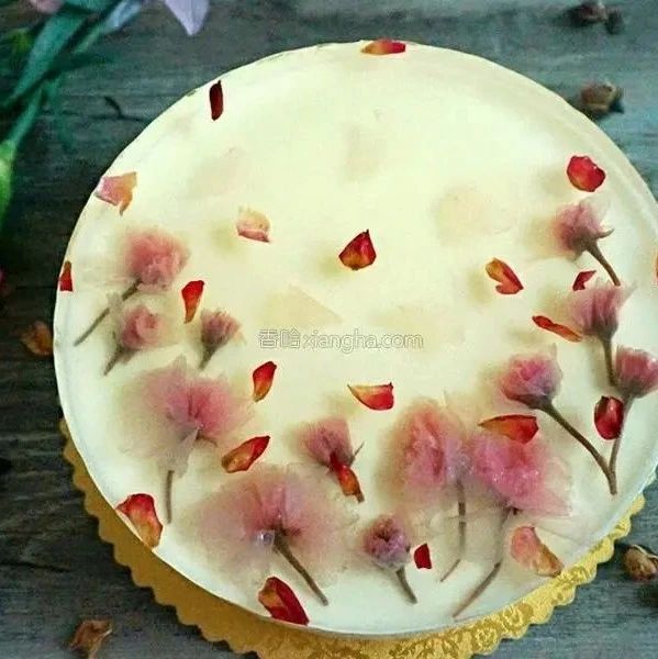 3分钟学会樱花镜面芝士蛋糕，免烤箱零失败，史上最简单的蛋糕做法