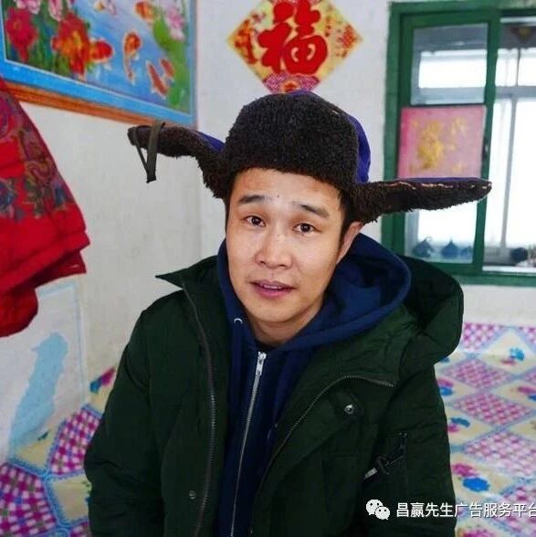 小沈阳沦落到回农村过生活，宋小宝却风光无限豪车多到停不下！