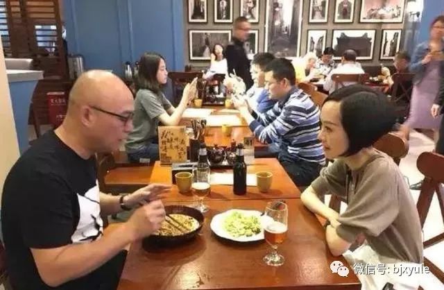 何炅鲁豫有约_鲁豫有约何炅_何炅和鲁豫