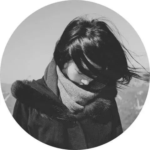 一个人有多虚伪，就有多热情