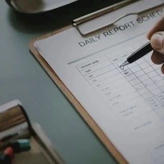致张煜夫人：谁的老公不是老公？谁的亲人不是亲人？