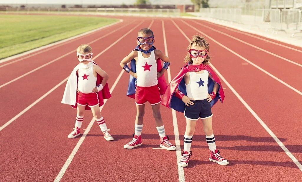 聪明的孩子不如努力的孩子，父母的夸奖方式决定孩子的人生高度